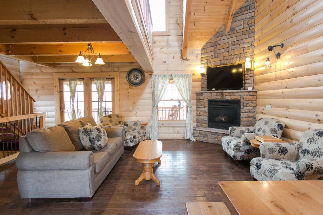 Hummingbird Haven Cabin By Amish Country Lodging Berlin Exterior photo